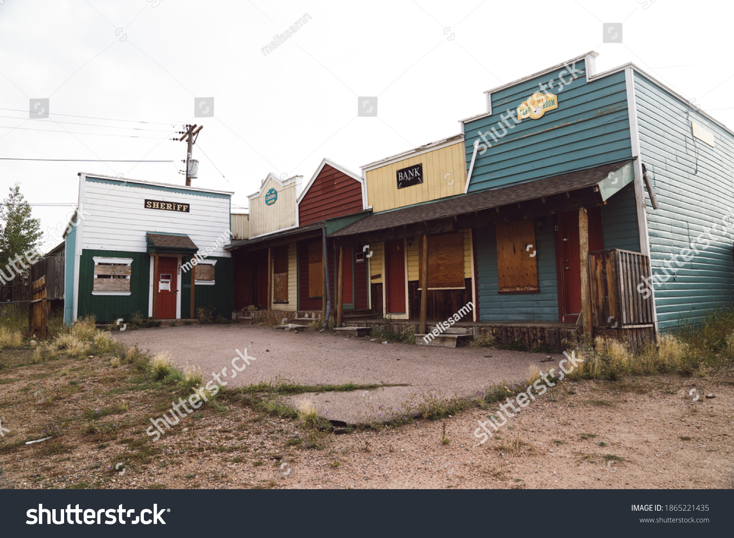 6 Westward Ho Motel Images, Stock Photos & Vectors 