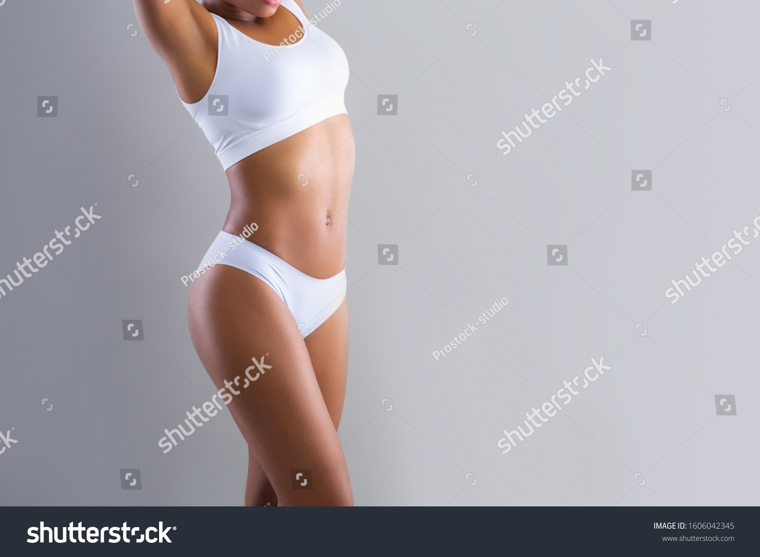 Showing her wonderful body