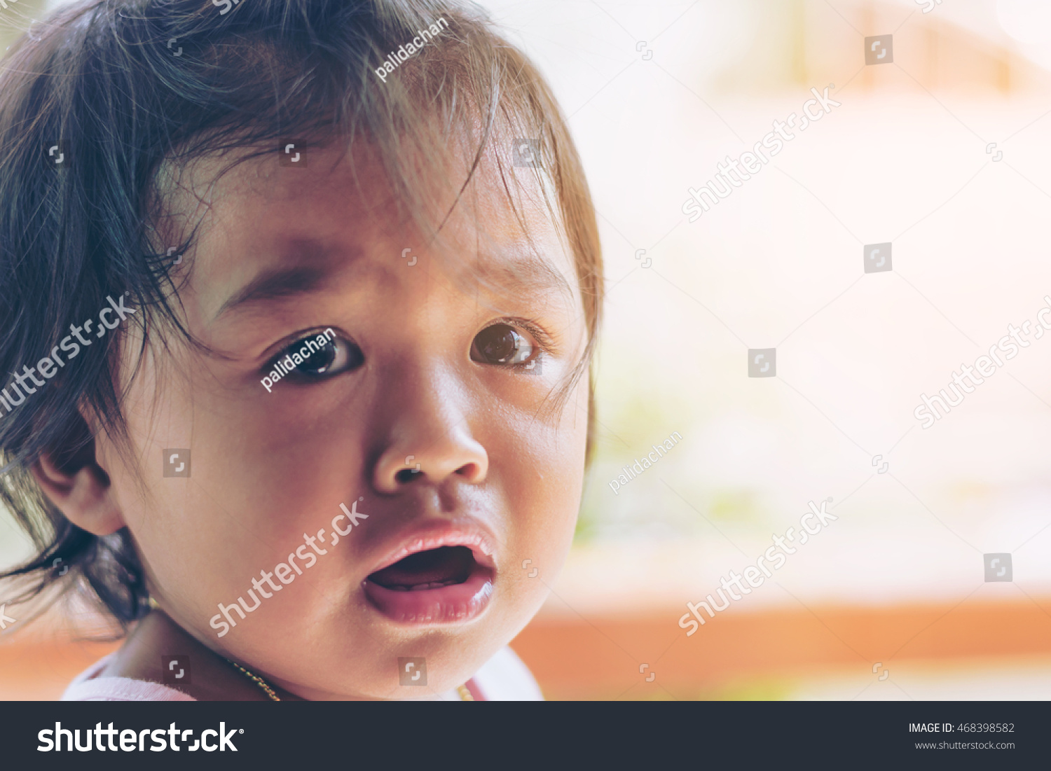 Crying Little Girl Stock Photo 468398582 : Shutterstock