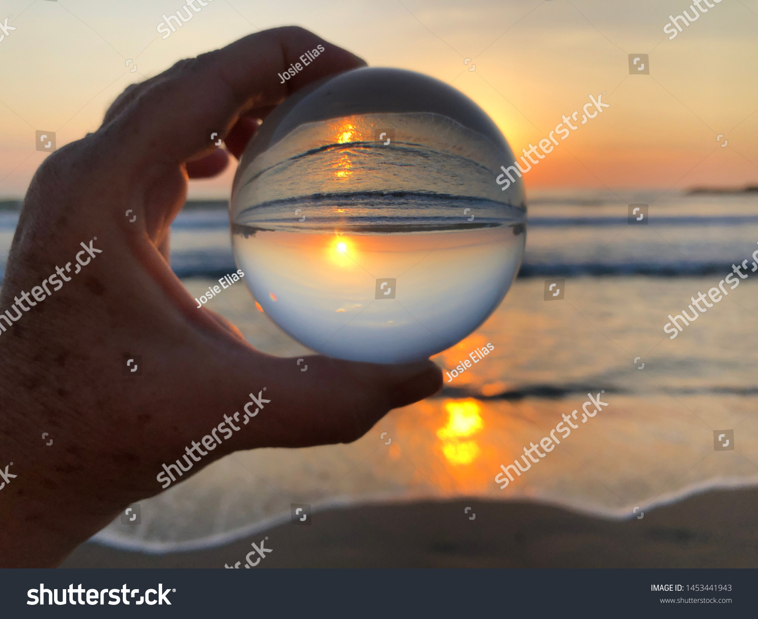 Crystal Ball Hand Refraction Photography Looking Stock Photo 1453441943 ...