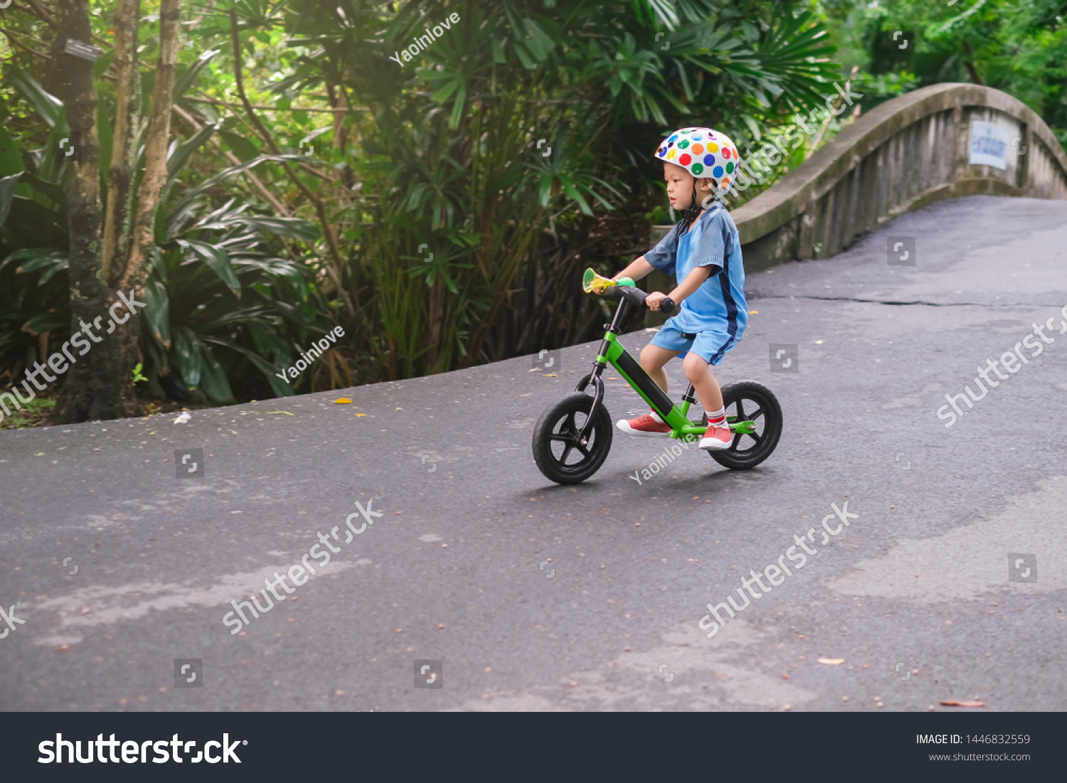 helmet for 4 year old boy