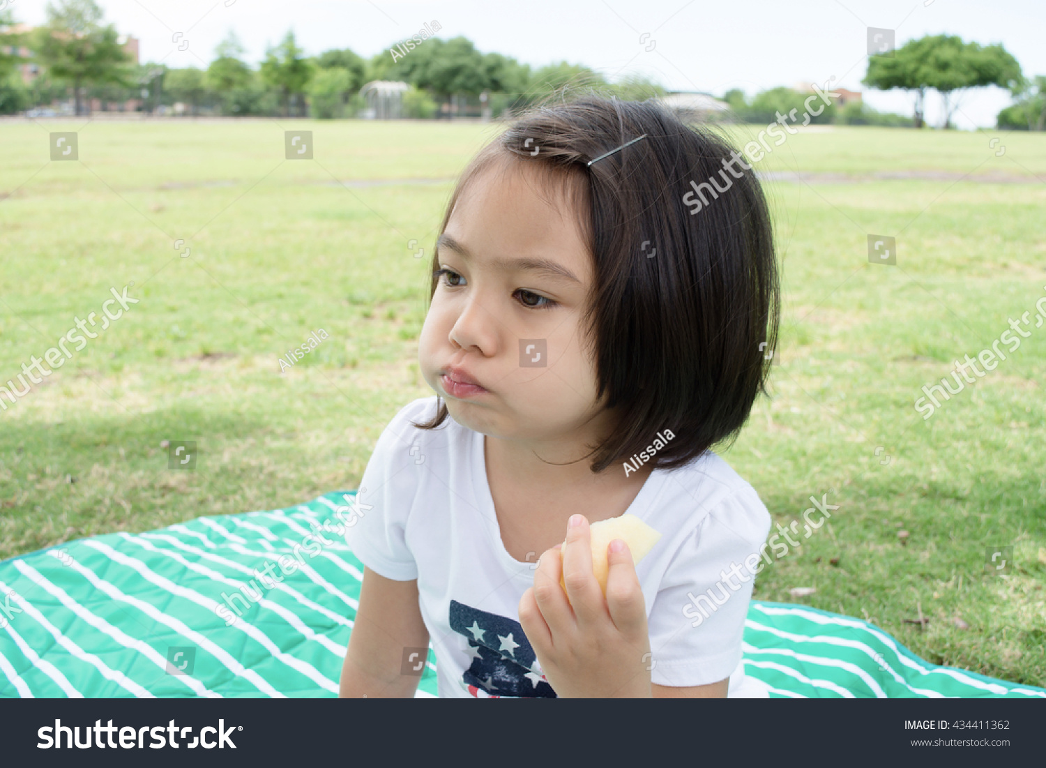 Cute Little Girl Short Haircuts Nils Stucki Kieferorthopade