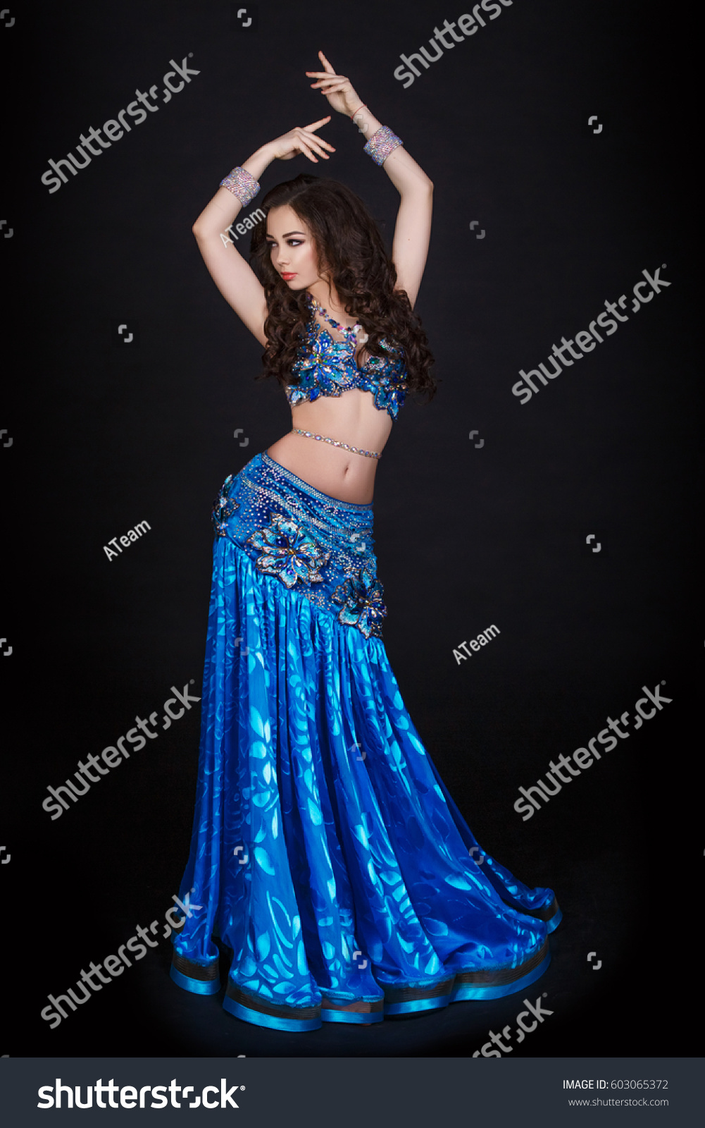 Dancing Arabian Woman Sexy Bellydancer Blue Stock Photo 603065372 ...