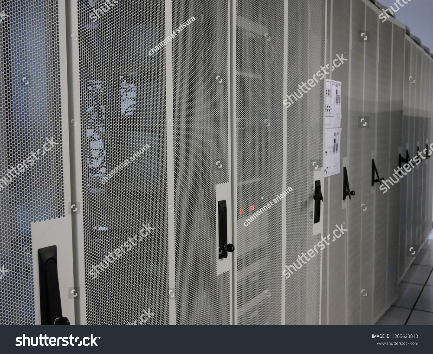 Data Center Server Room Stock Photo 1265623840 | Shutterstock