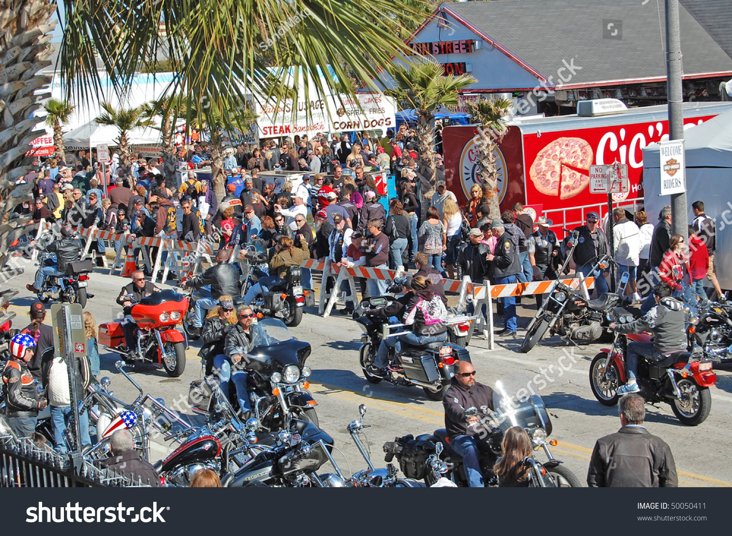Daytona Beach, Fl - March 6: Bikers Cruise Main Street During 