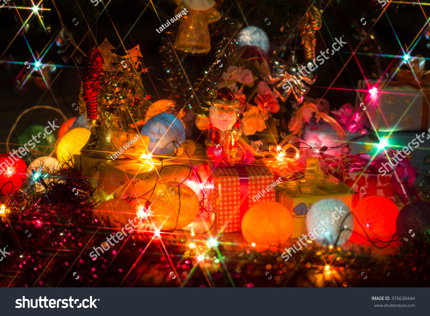 Decorate Merry Christmas Happy New Year 库存照片（立即编辑） 335630444 - Shutterstock