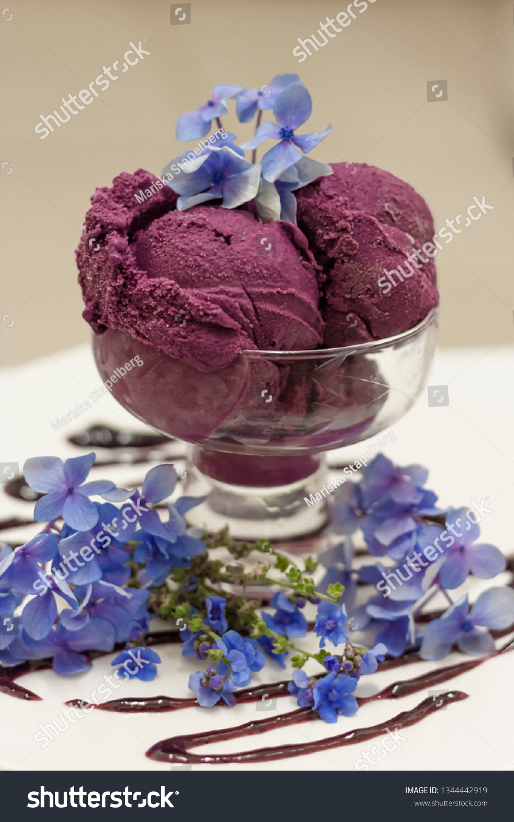 purple ice cream scoop