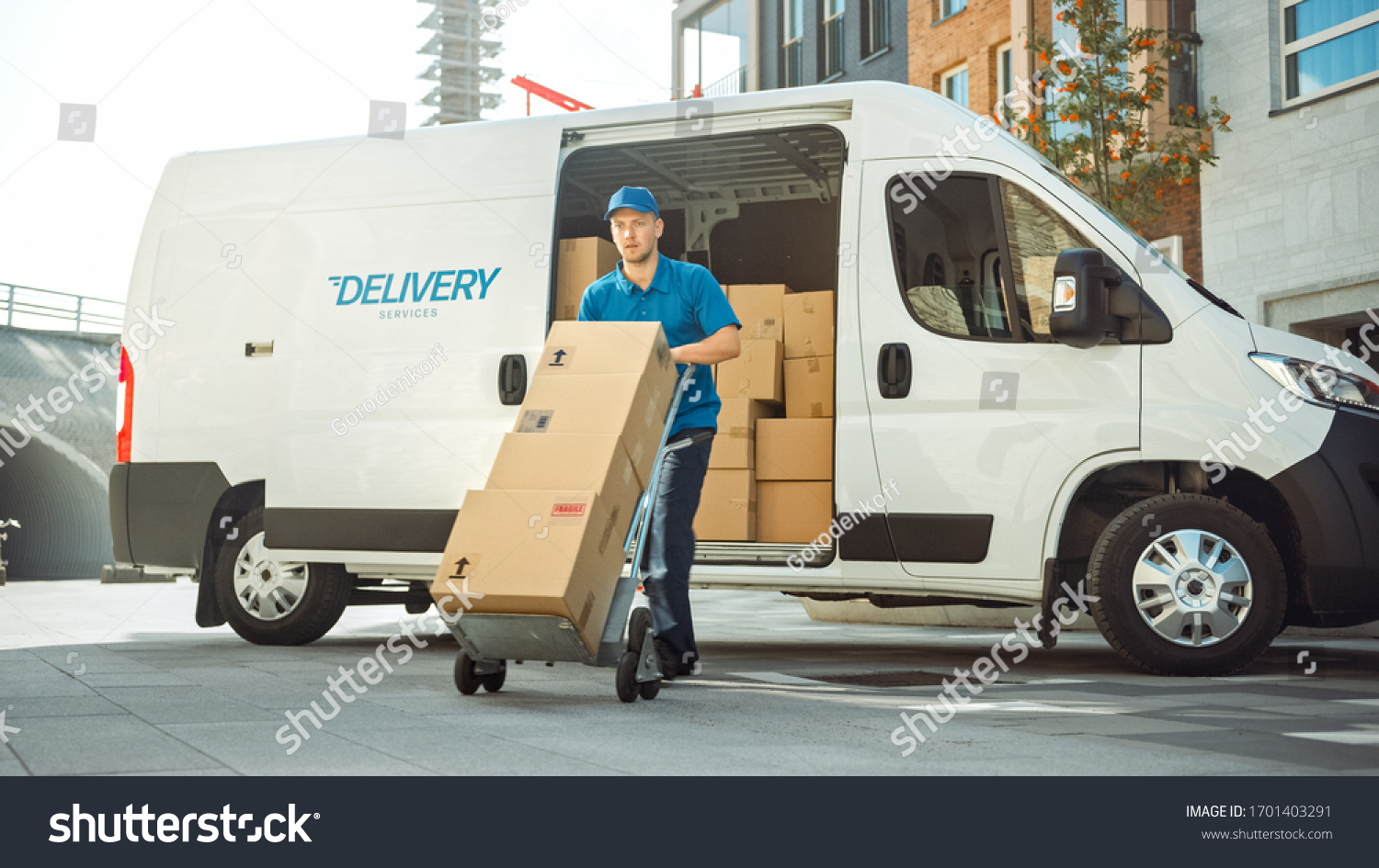 Delivery truck Images, Stock Photos & Vectors | Shutterstock