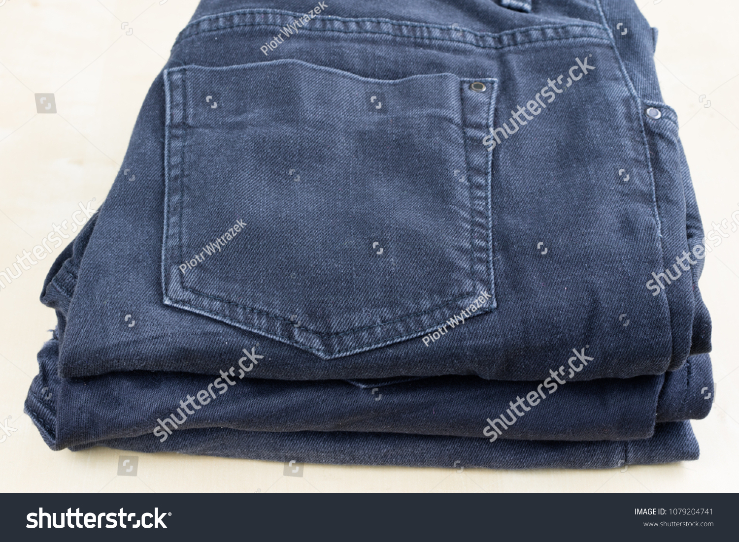 shorts under jeans