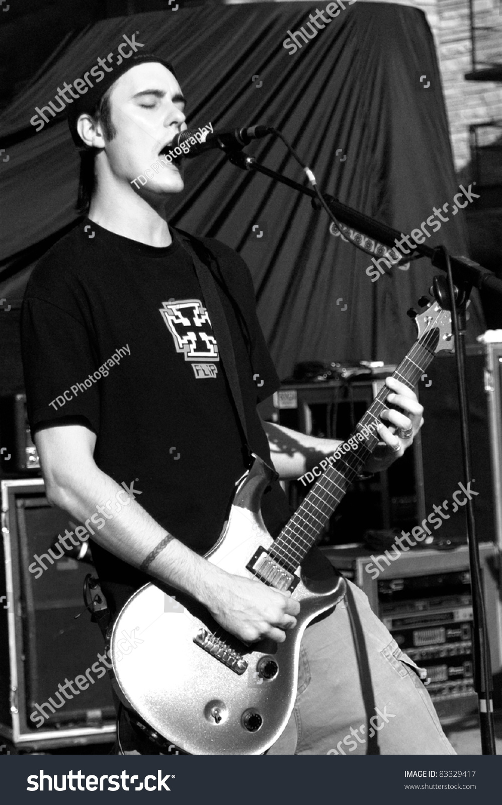 Denver June 10: Vocalist/Guitarist Benjamin Burnley Of The Alternative ...