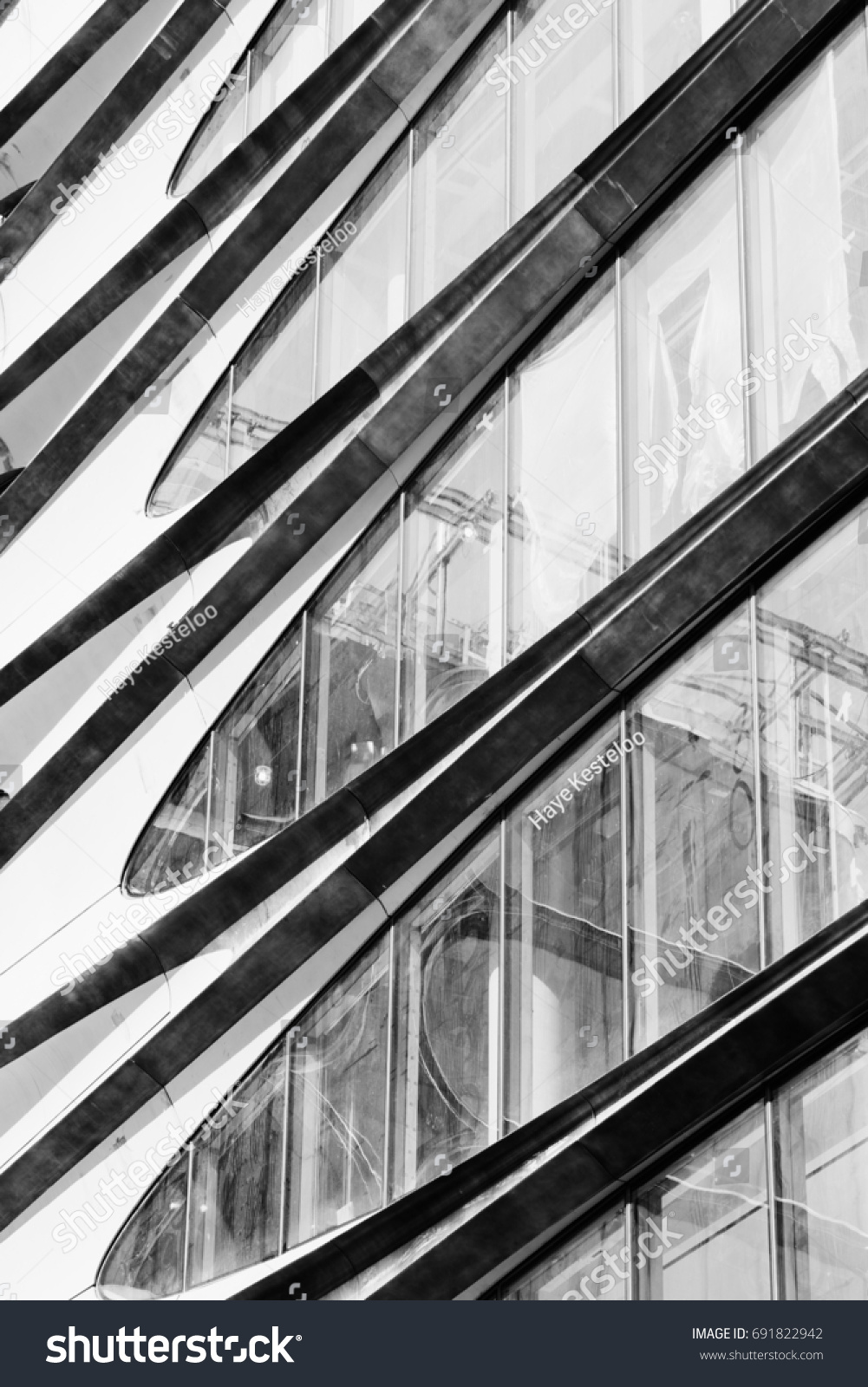 Design details of modern and classic architecture in manhattan zaha hadid