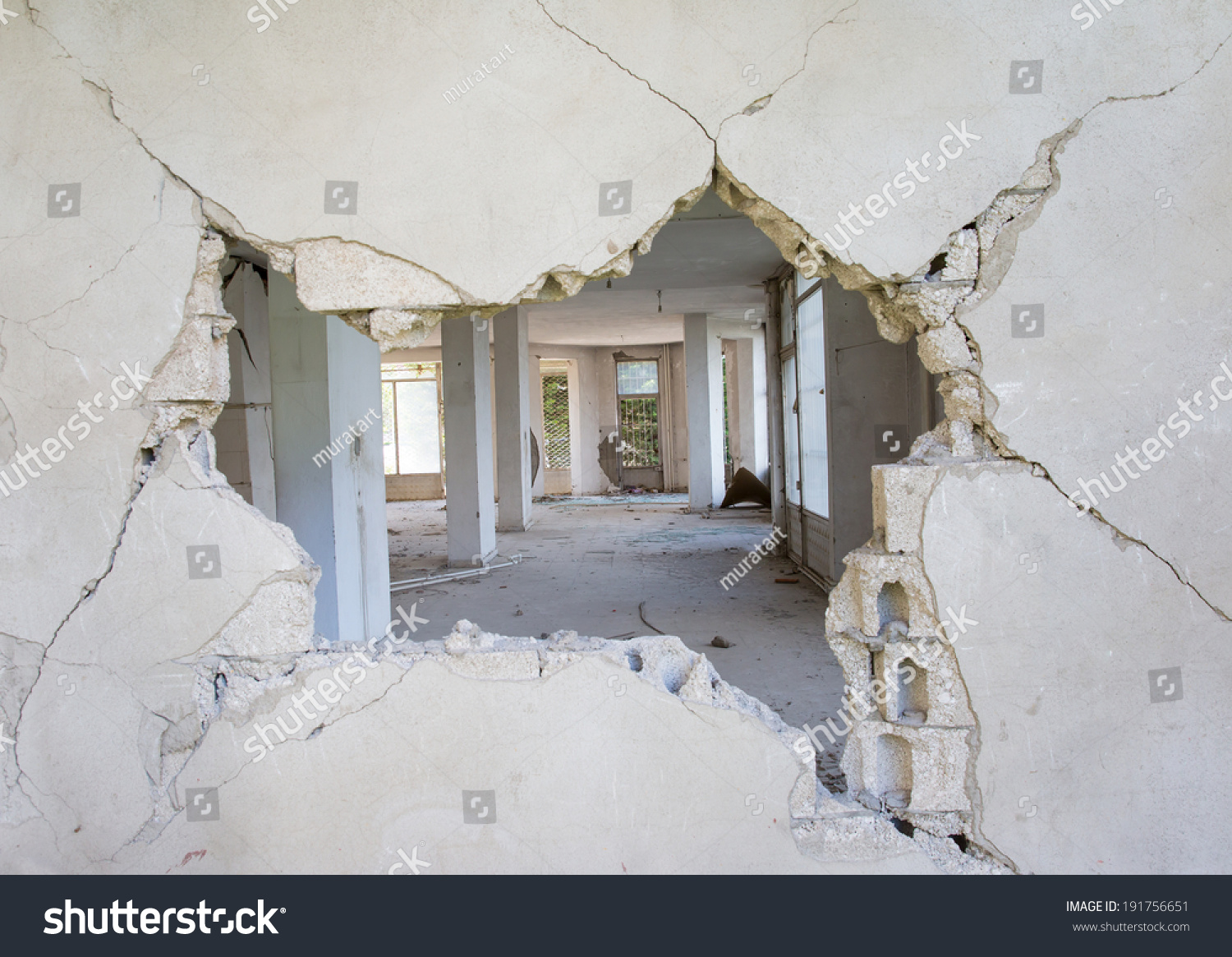 140,091 House destroyed Images, Stock Photos & Vectors | Shutterstock