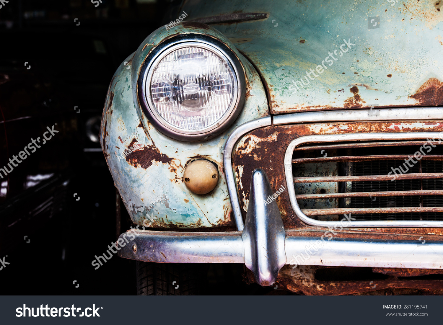 1,144,741 Old car Stock Photos, Images & Photography | Shutterstock