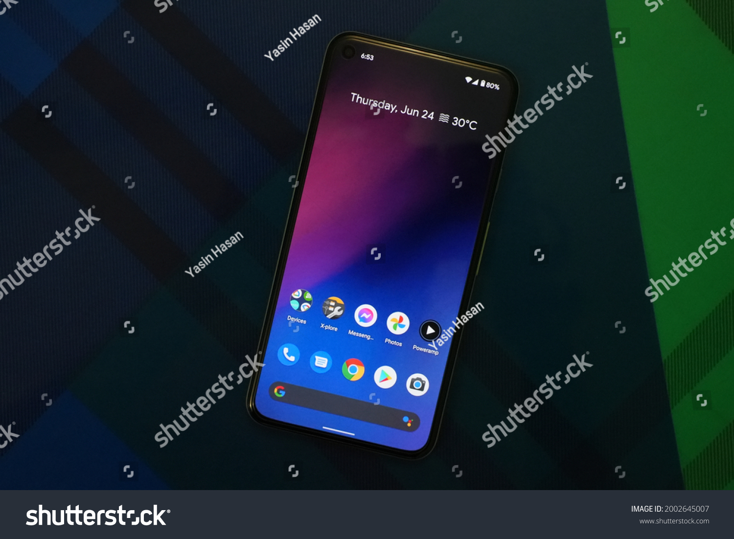 2,426 Android phone home screen Images, Stock Photos & Vectors