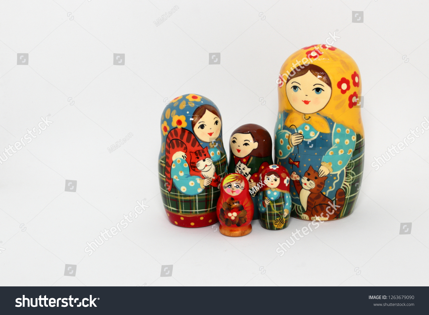 mini nesting dolls