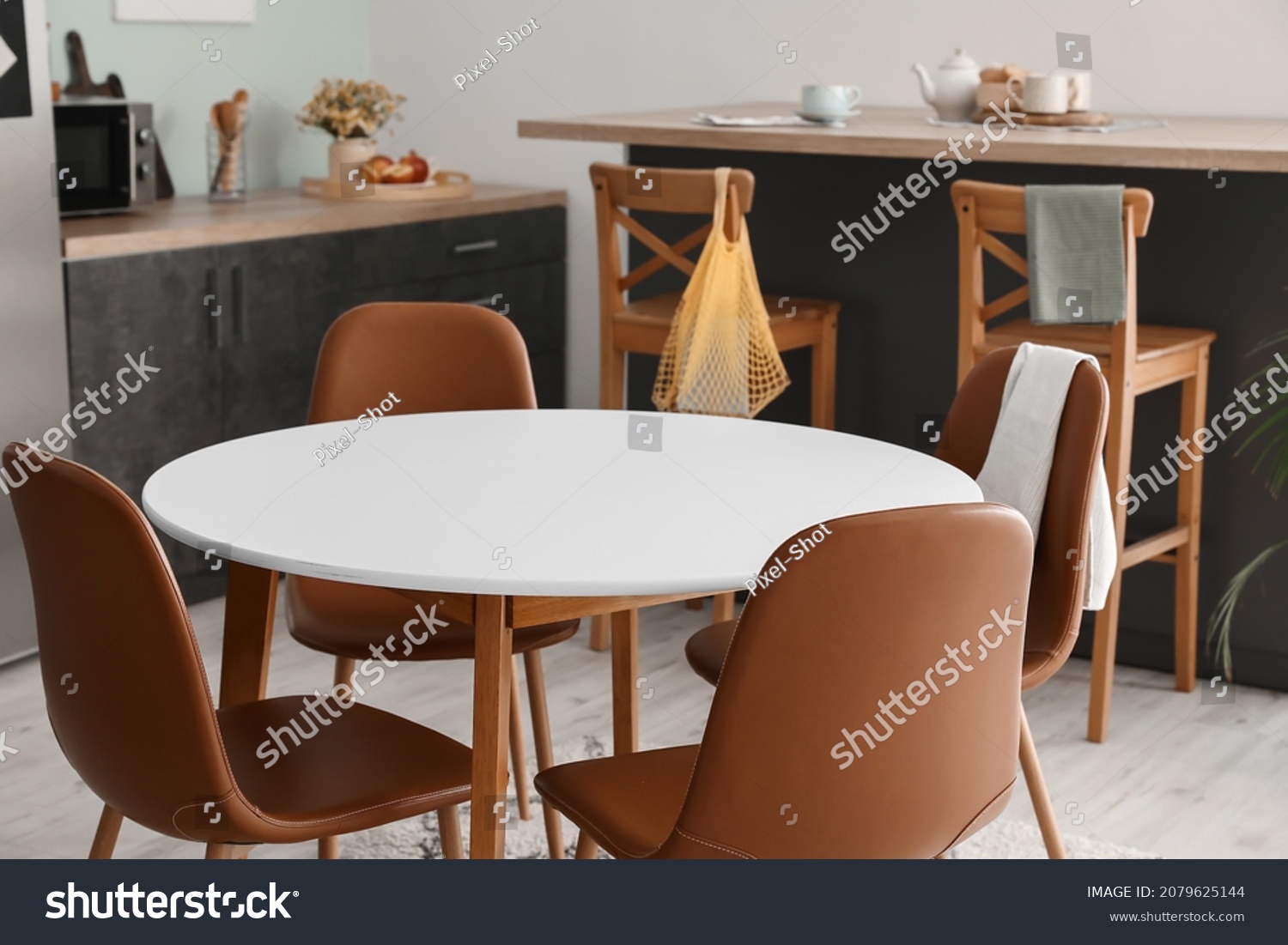 kitchen table alastair miller photographer