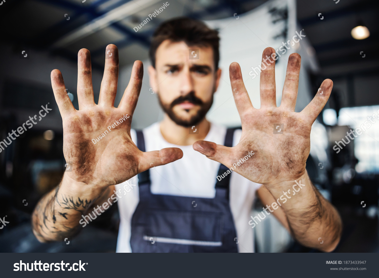 20,921 Manual Labourer Images, Stock Photos & Vectors | Shutterstock