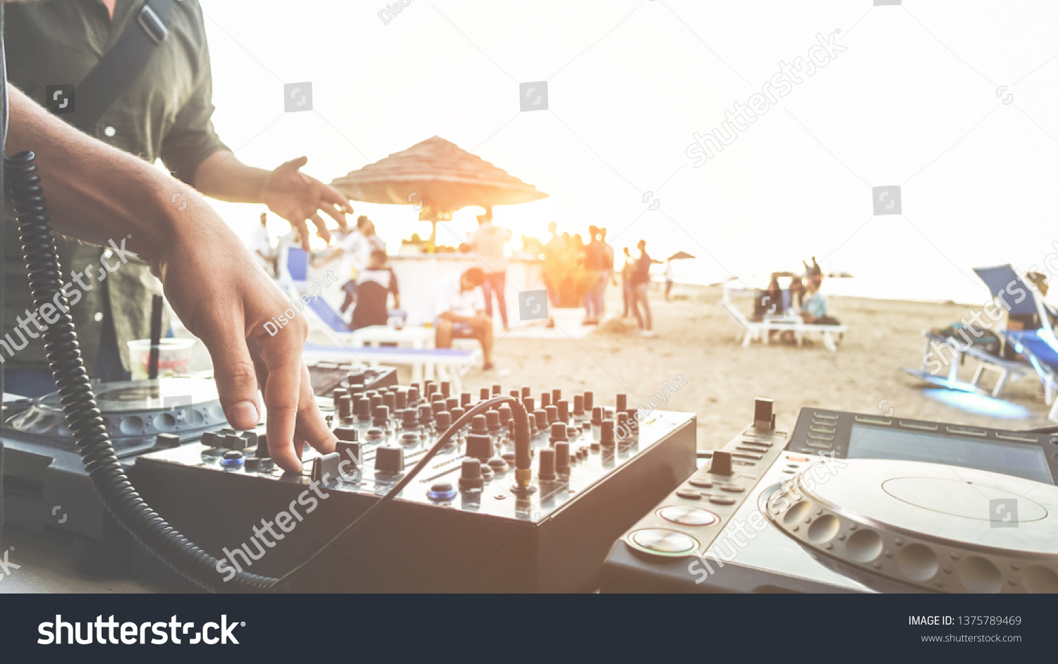 19,021 Beach right Images, Stock Photos & Vectors | Shutterstock