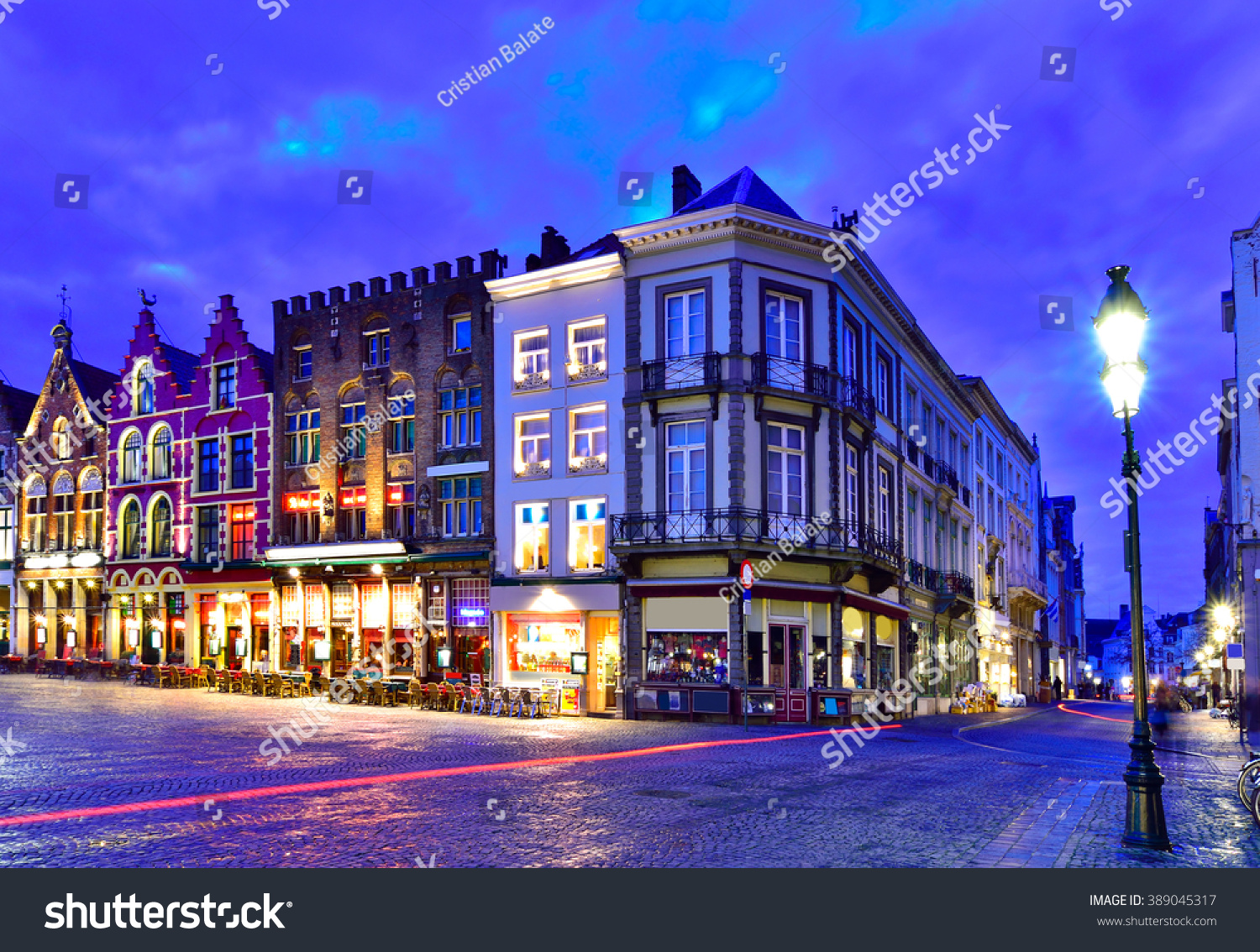 日本の温泉街 尾花沢銀山温泉 写真素材 Shutterstock