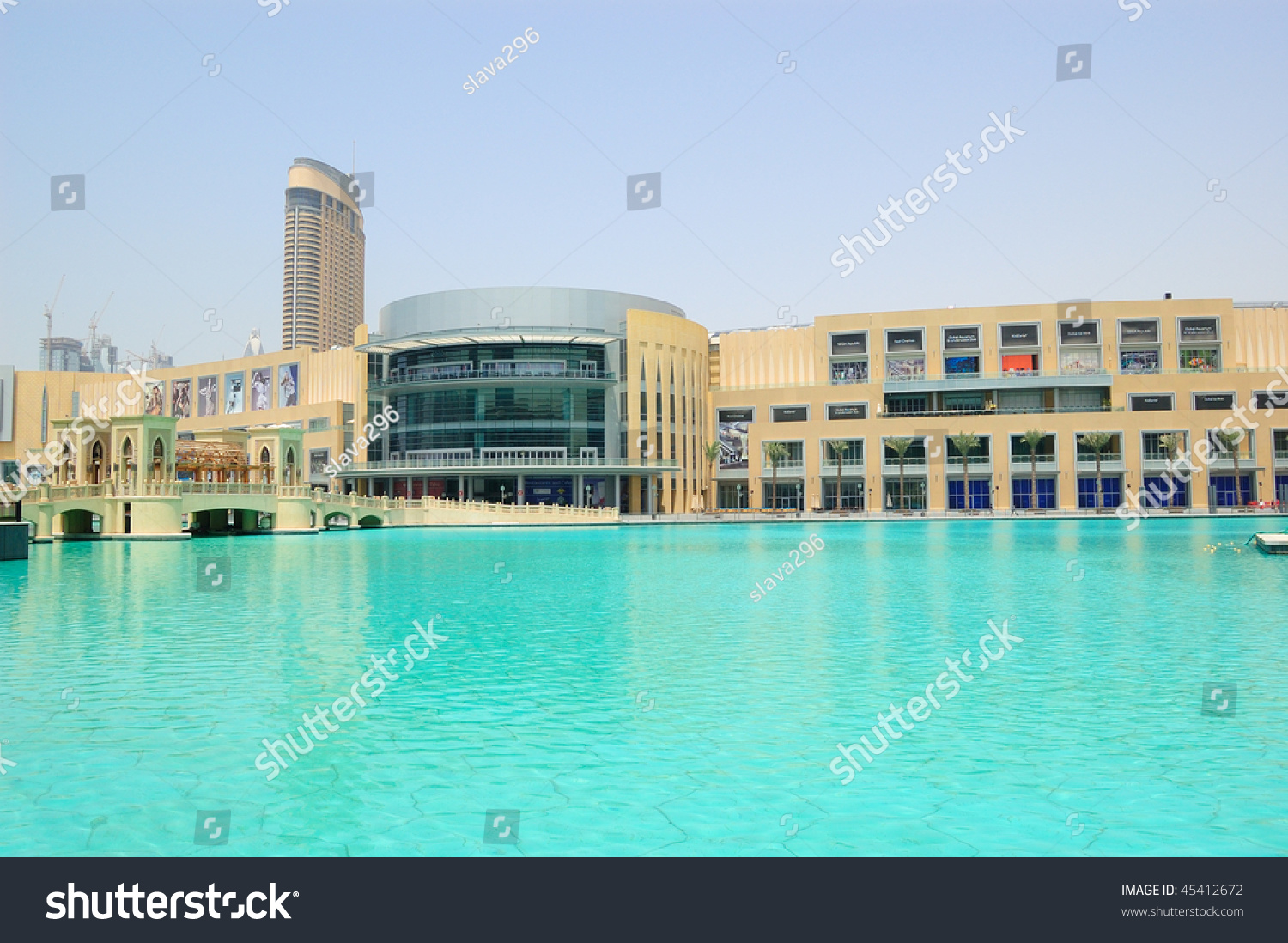 Dubai August 27 Dubai Mall On Stock Photo 45412672 Shutterstock