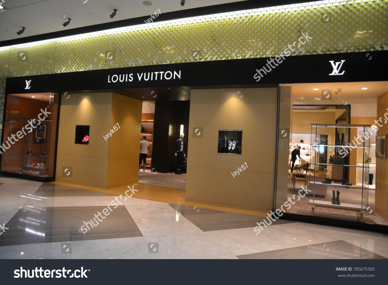 Louis Vuitton Stores In Dubai