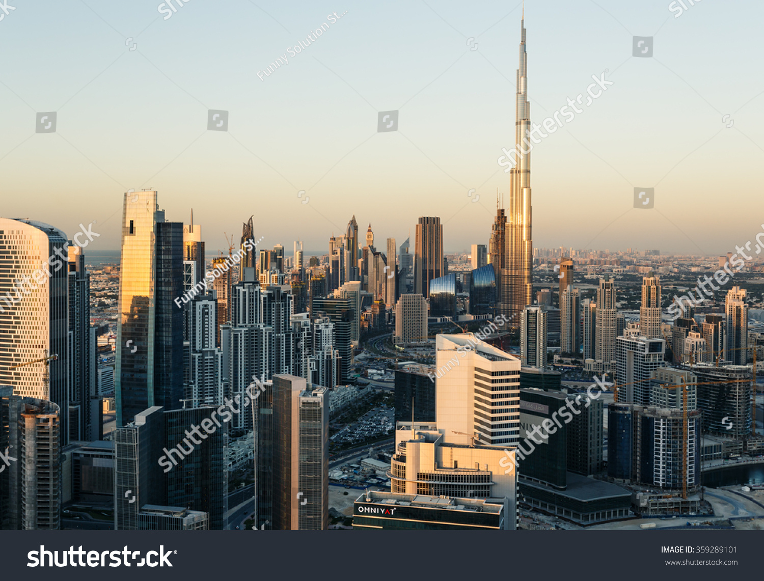 Dubai Uae December 13 2015 Famous Stock Photo 359289101 | Shutterstock