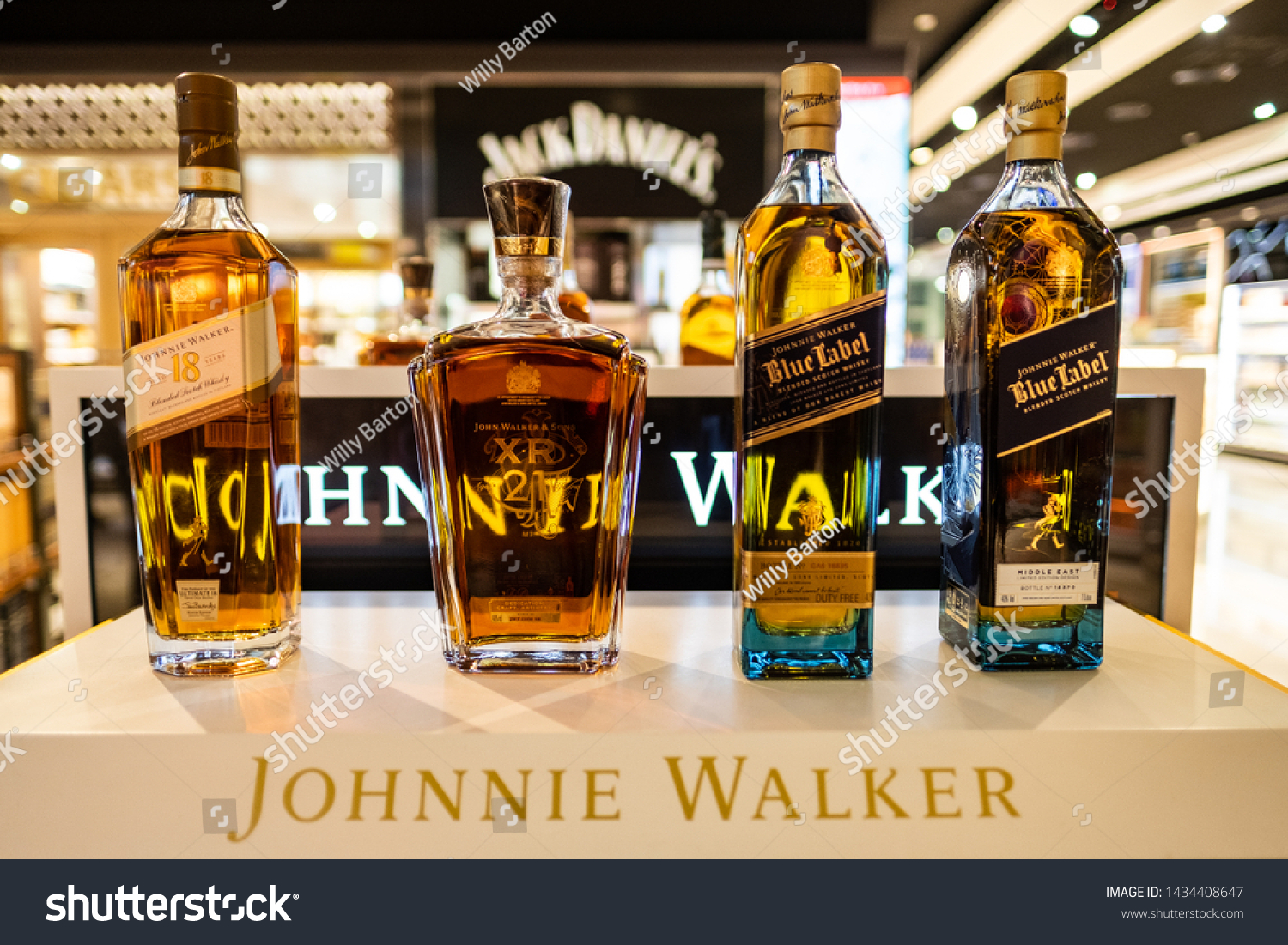 johnnie walker blue label price in Bharat 750ml