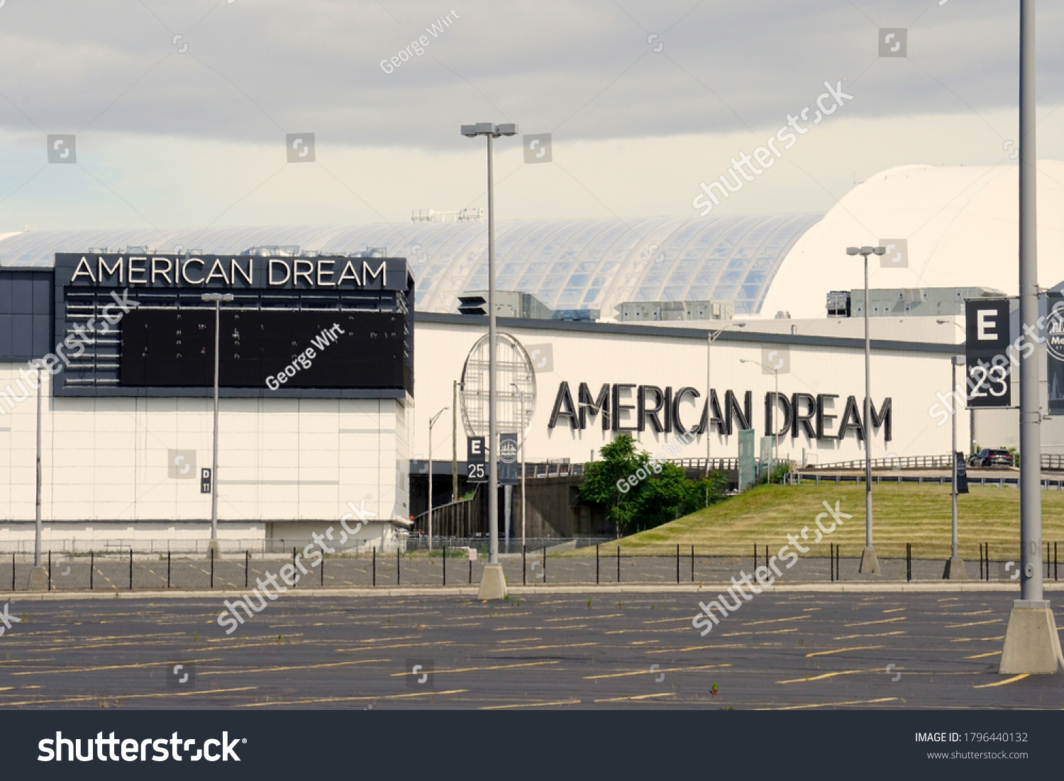 36 American dream meadowlands Images, Stock Photos & Vectors | Shutterstock