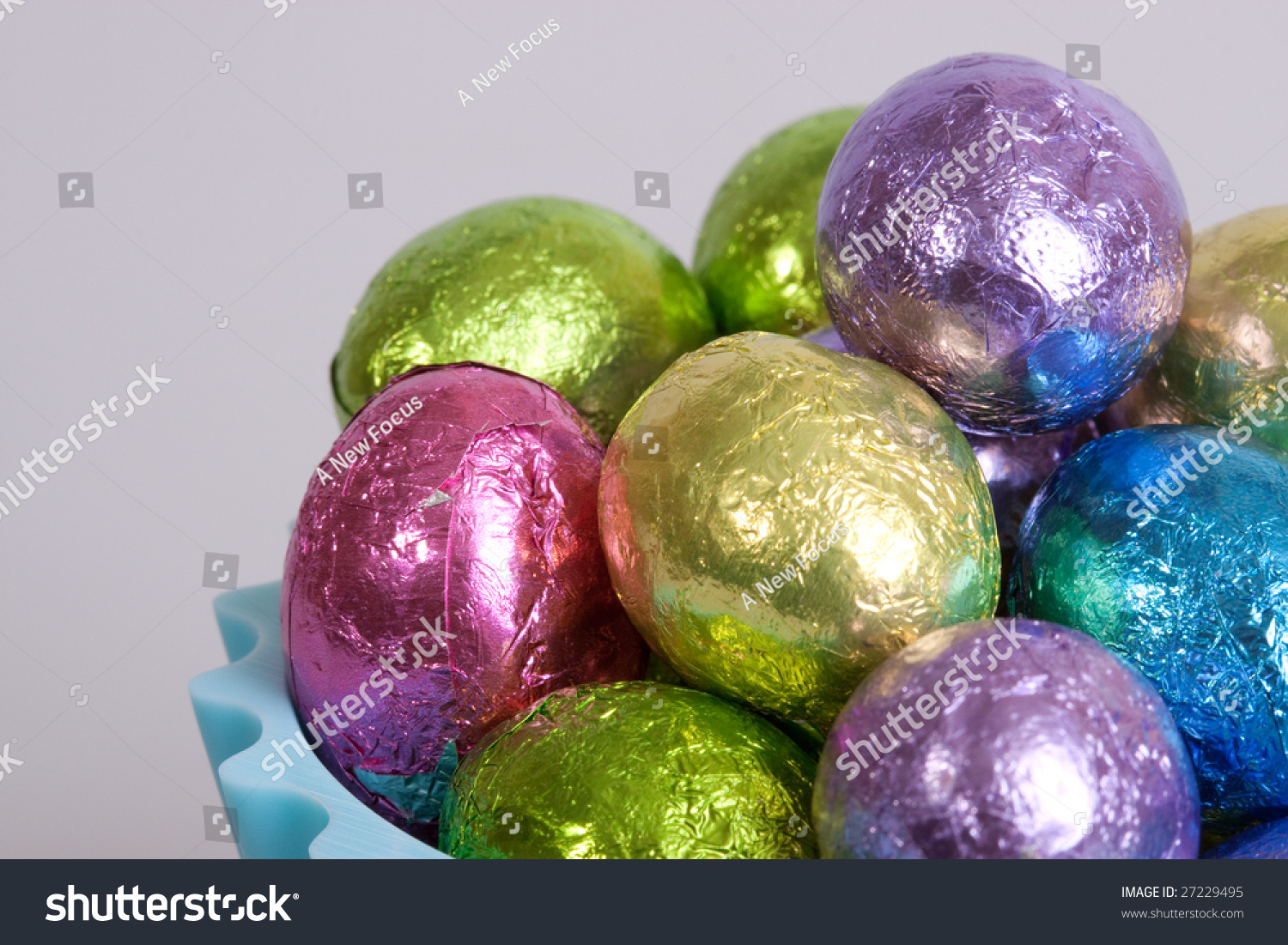 Easter Foil-Covered Chocolate Eggs, Easter, Macro Stock Photo 27229495 ...