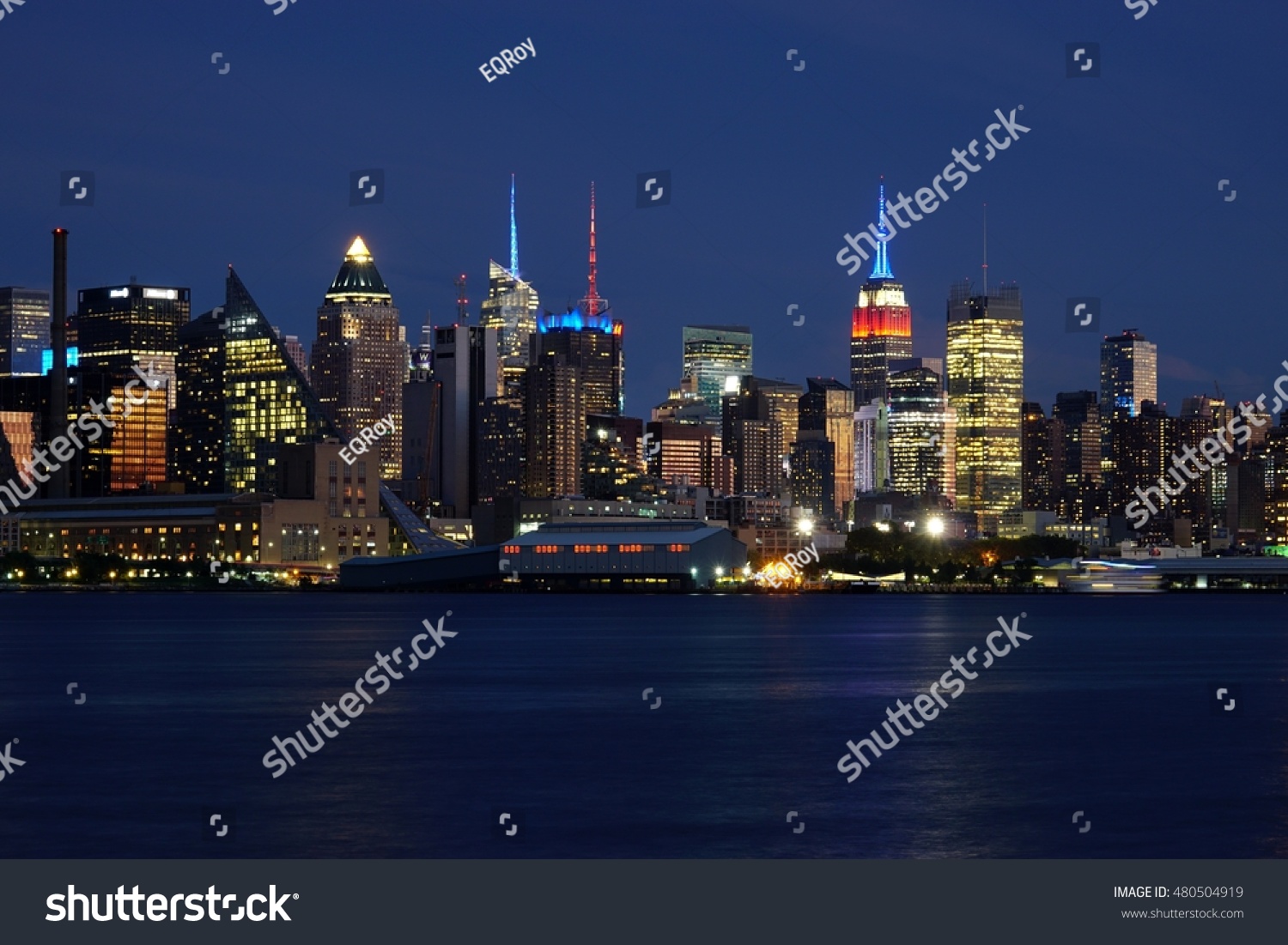 Edgewater Nj 3 September 2016 Night Stock Photo 480504919 - Shutterstock