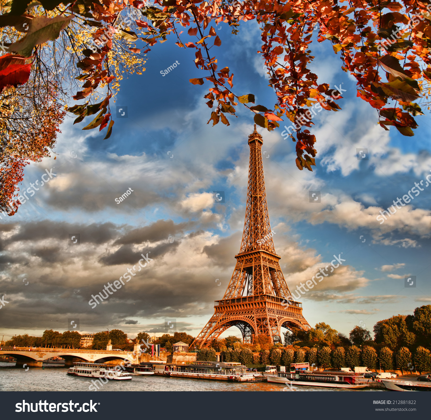 Eiffel Tower Autumn Leaves Paris France Stock Photo (Edit Now) 212881822