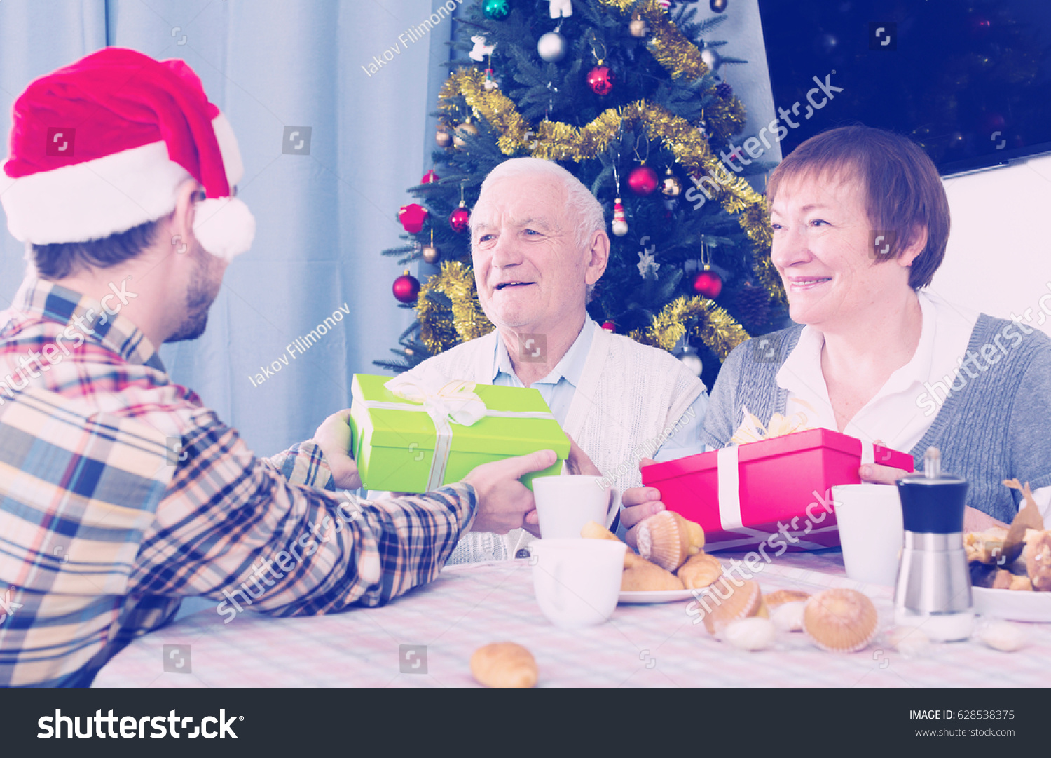 what to buy elderly parents for christmas