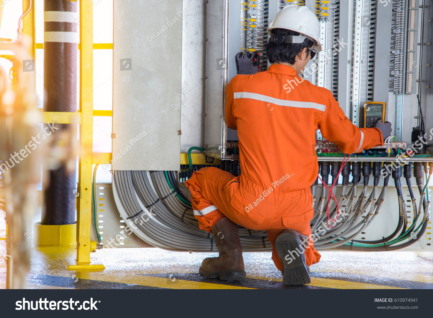 Electrical Instrument Technician Troubleshooting On Programmable Stock