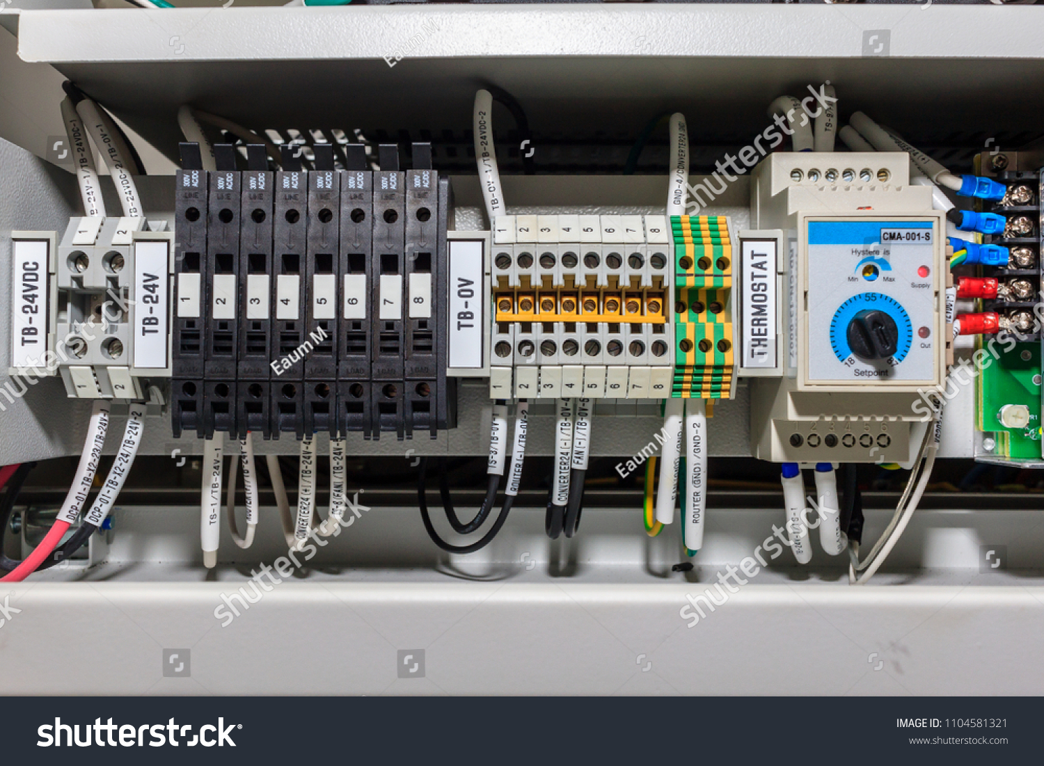 75 Cable glanding terminal box Images, Stock Photos & Vectors ...