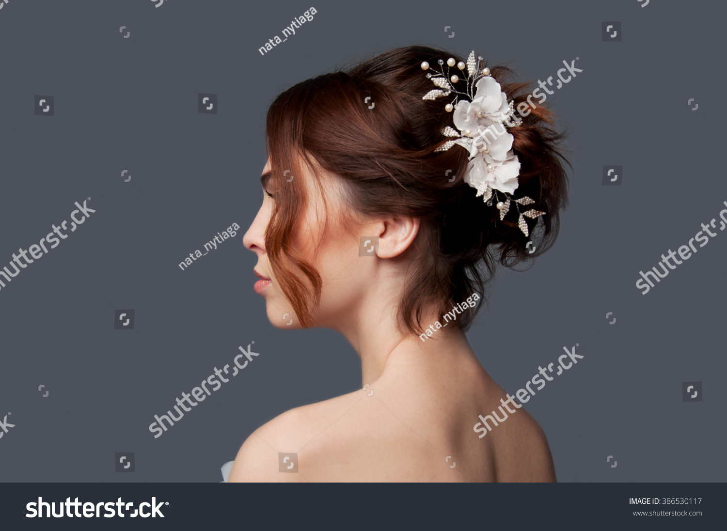 Elegant Bride Brown Short Hair Updo Stock Photo Edit Now 386530117