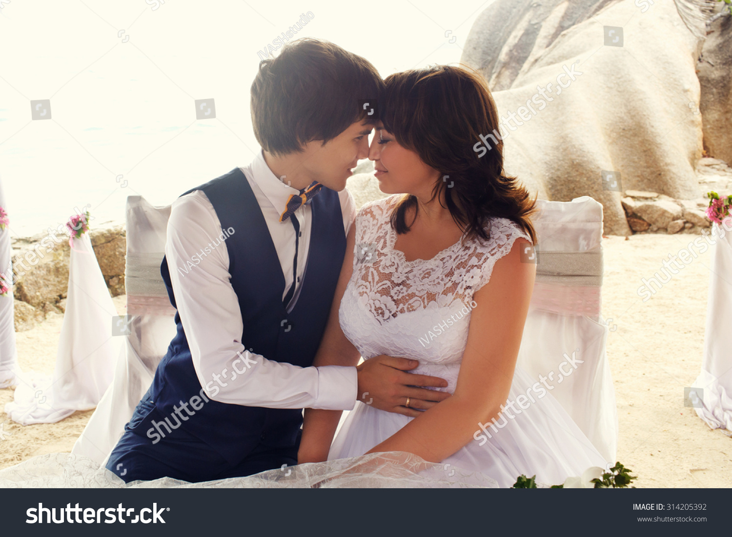 Elegant Gorgeous Bride Groom Tropical Bungalow Stock Photo Edit