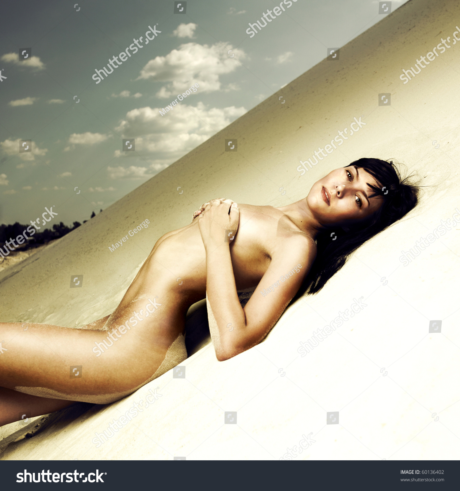 Nude Women Sun