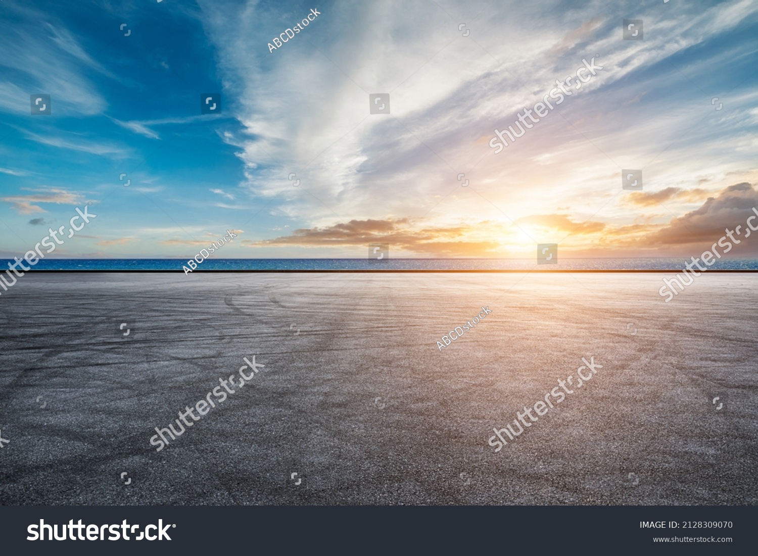 Empty Asphalt Road Sea Natural Scenery Stock Photo 2128309070 ...