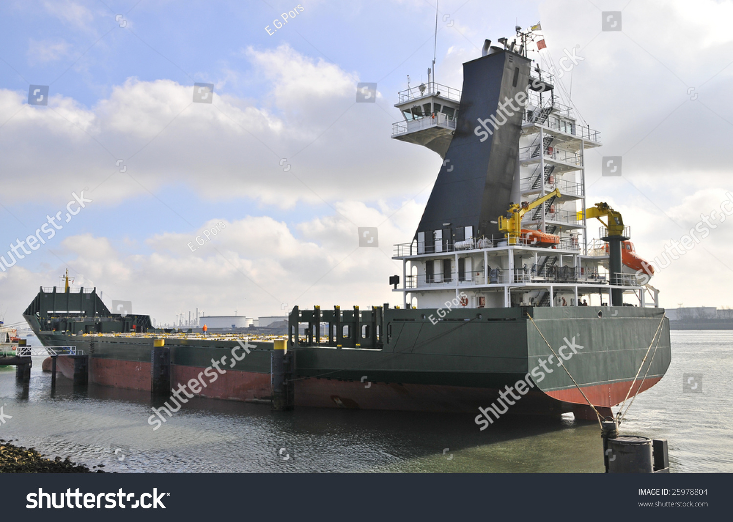 Empty Container- Ship Stock Photo 25978804 : Shutterstock