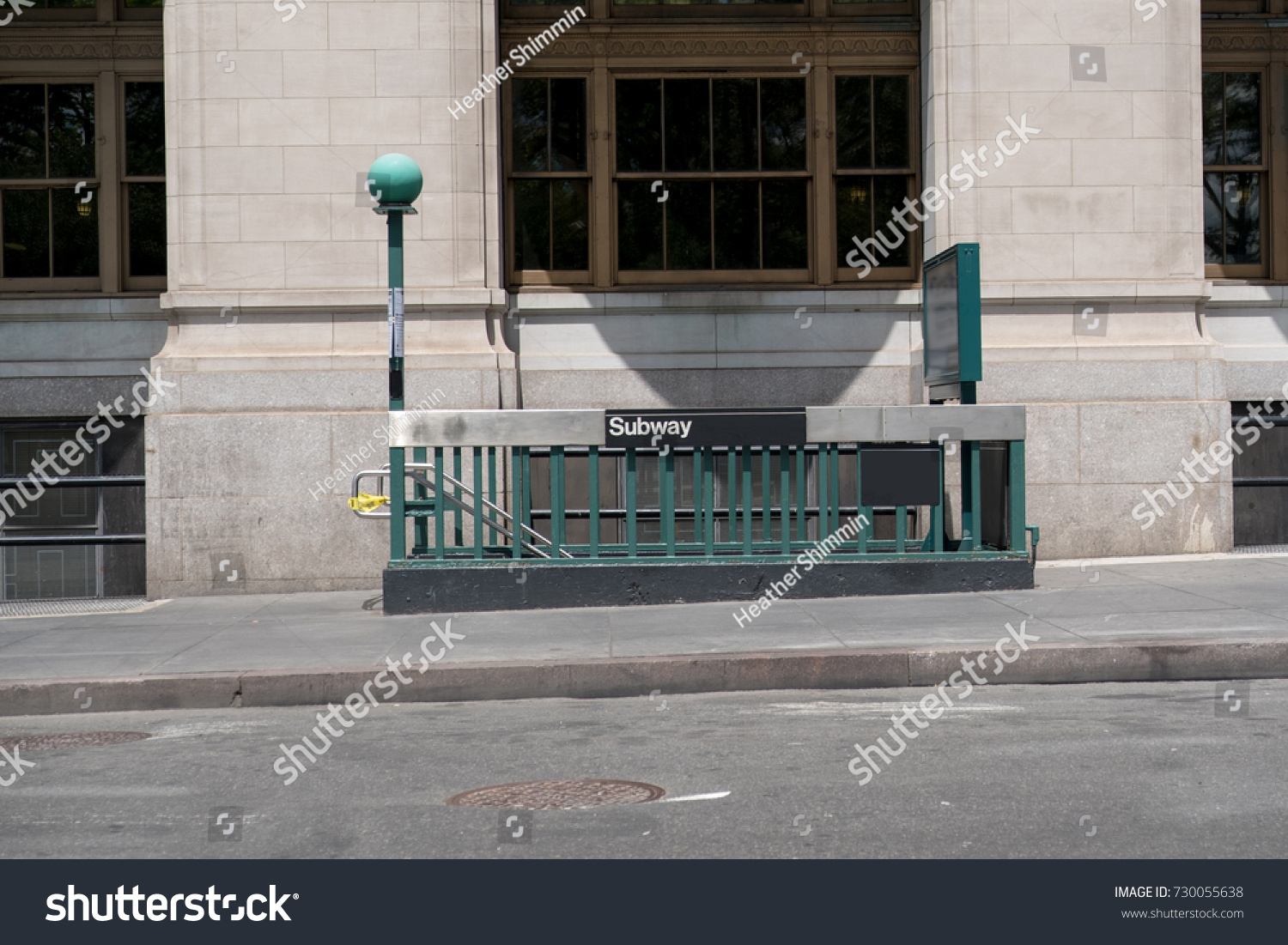 Entrance Metro Station New York Green Transportation Stock Image 730055638