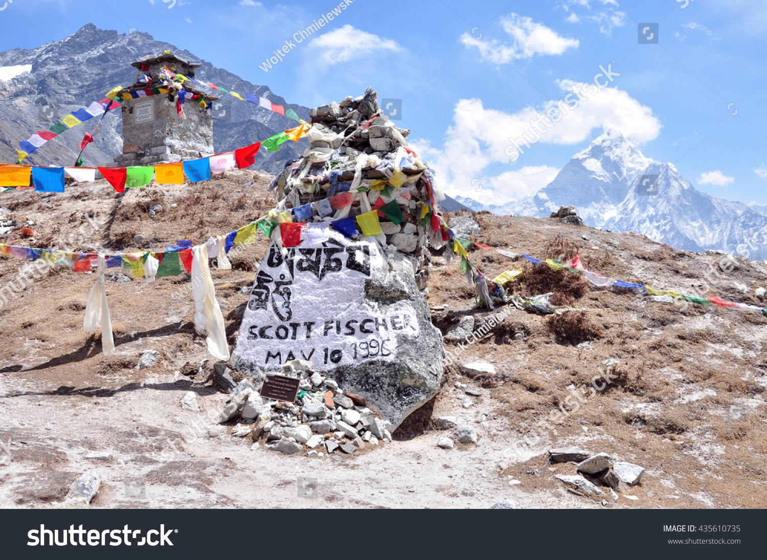 3 1996 mount everest disaster Images, Stock Photos & Vectors | Shutterstock