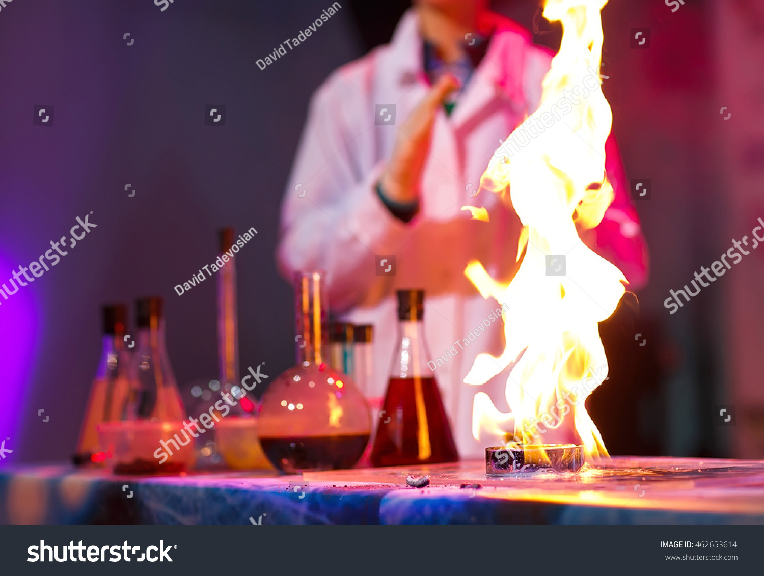 experiments-chemistry-lab-conducting-experiment-laboratory-stock-photo