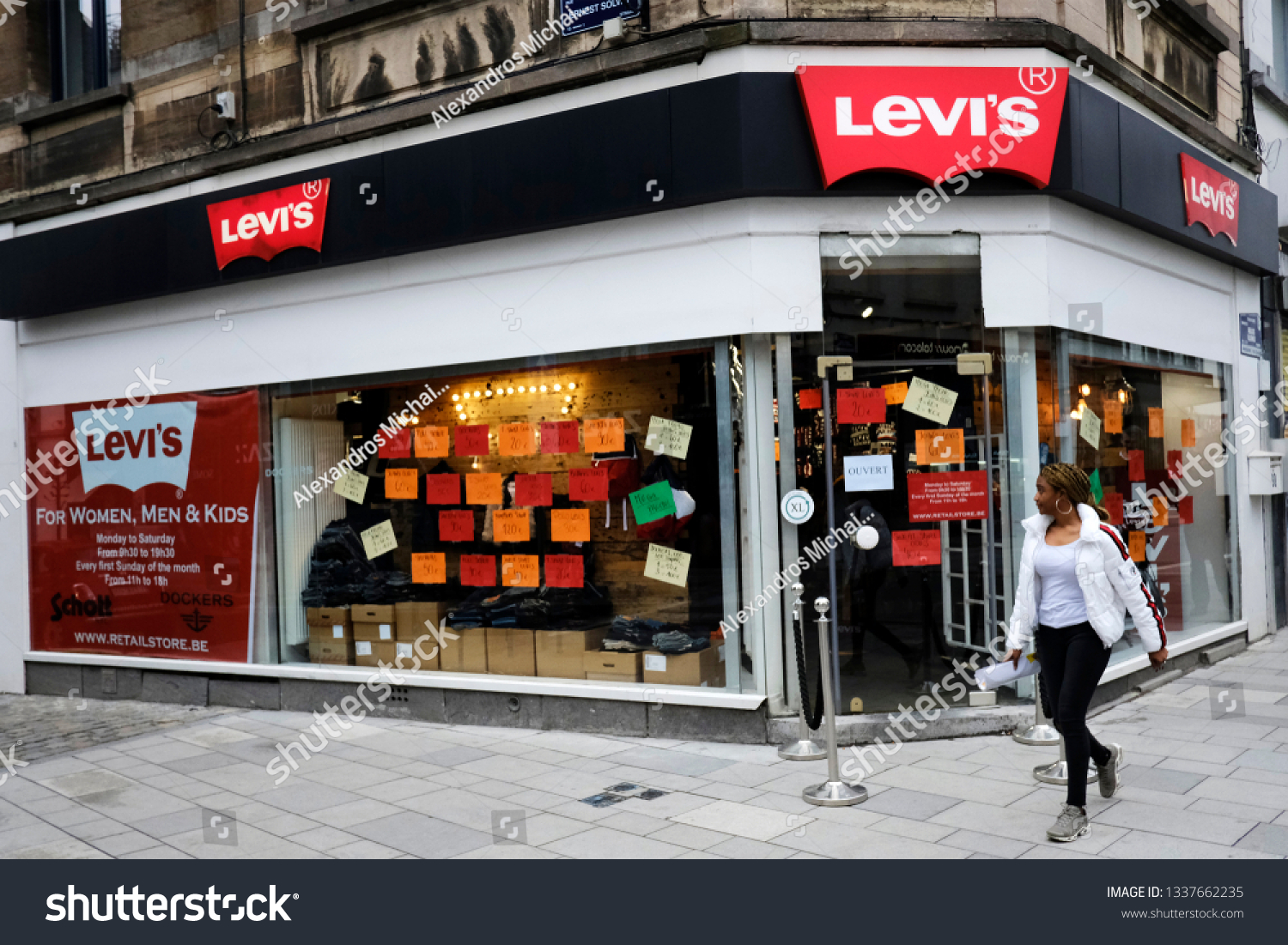 levi shop carnaby street