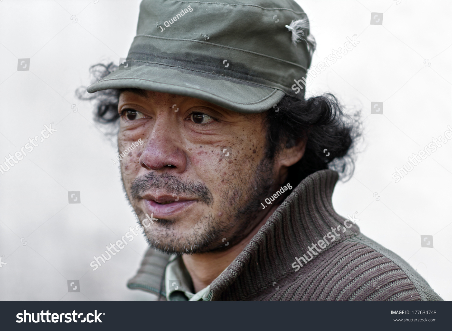 Tidlig Jeg regner med eksplicit Face Portrait Vagrant Homeless Man Vagabond Stock Photo (Edit Now) 177634748