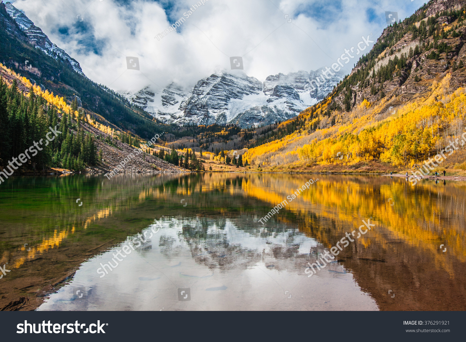 Fall Foliage Maroon Bells Aspen Colorado Stock Photo 376291921 ...