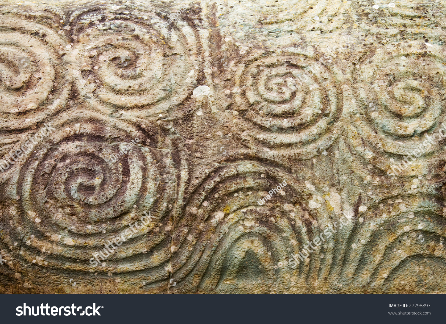 Famous Megalithic Triple Spiral On Entrance Stock Photo 27298897 ...