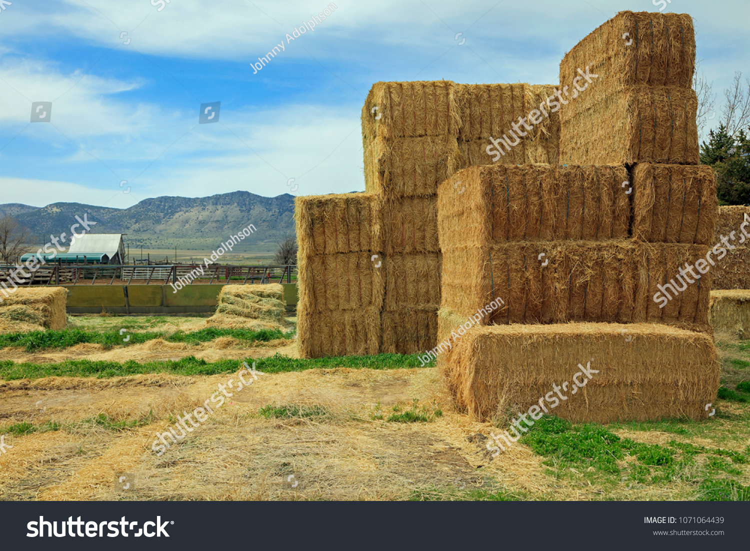 Farm Scene Old Barns Hay Utah Stock Photo Edit Now 1071064439