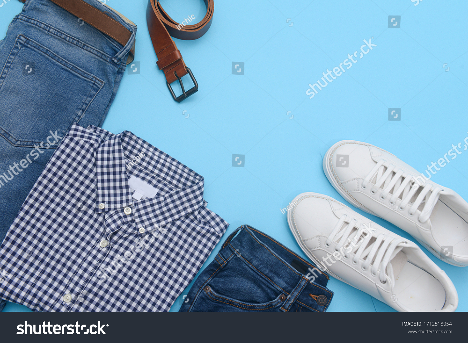 85,955 Jeans and sneakers Images, Stock Photos & Vectors | Shutterstock