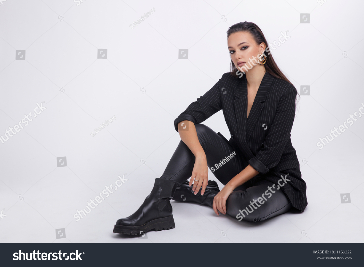 1 138 367 Fashion Black Dress Images Stock Photos Vectors Shutterstock 1 138 367 Fashion Black Dress Images Stock Photos Vectors Shutterstock
