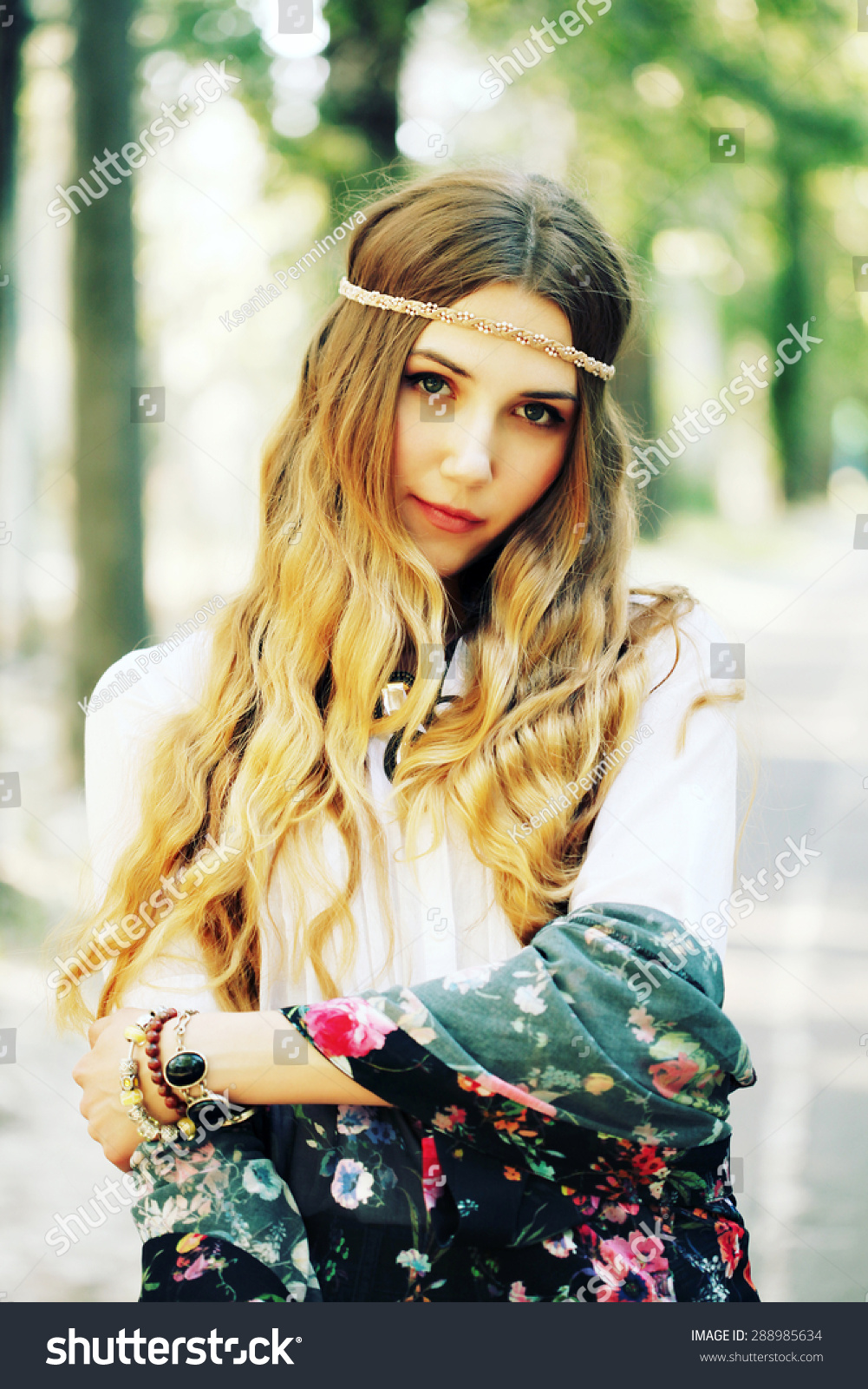 Fashion Portrait Beautiful Hippie Young Woman Stock Photo 288985634 ...